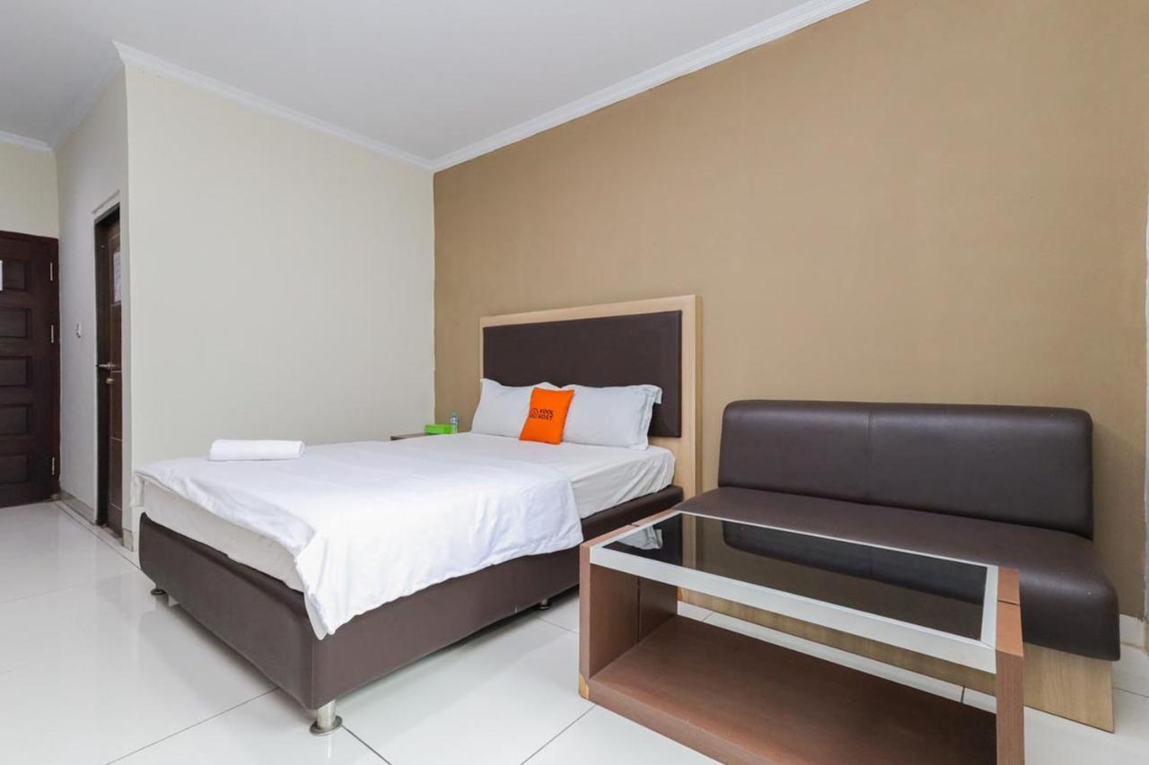 Hotel Koolkost Syariah At Taman Simprug Cikarang Bekasi Exteriér fotografie