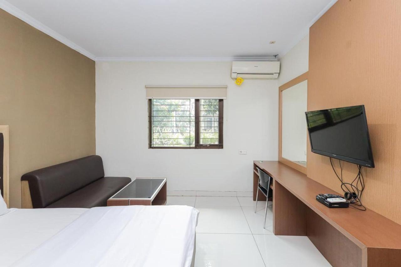 Hotel Koolkost Syariah At Taman Simprug Cikarang Bekasi Exteriér fotografie
